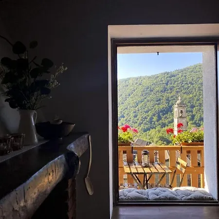 Holiday home Casa Alba Livo (Lombardy)